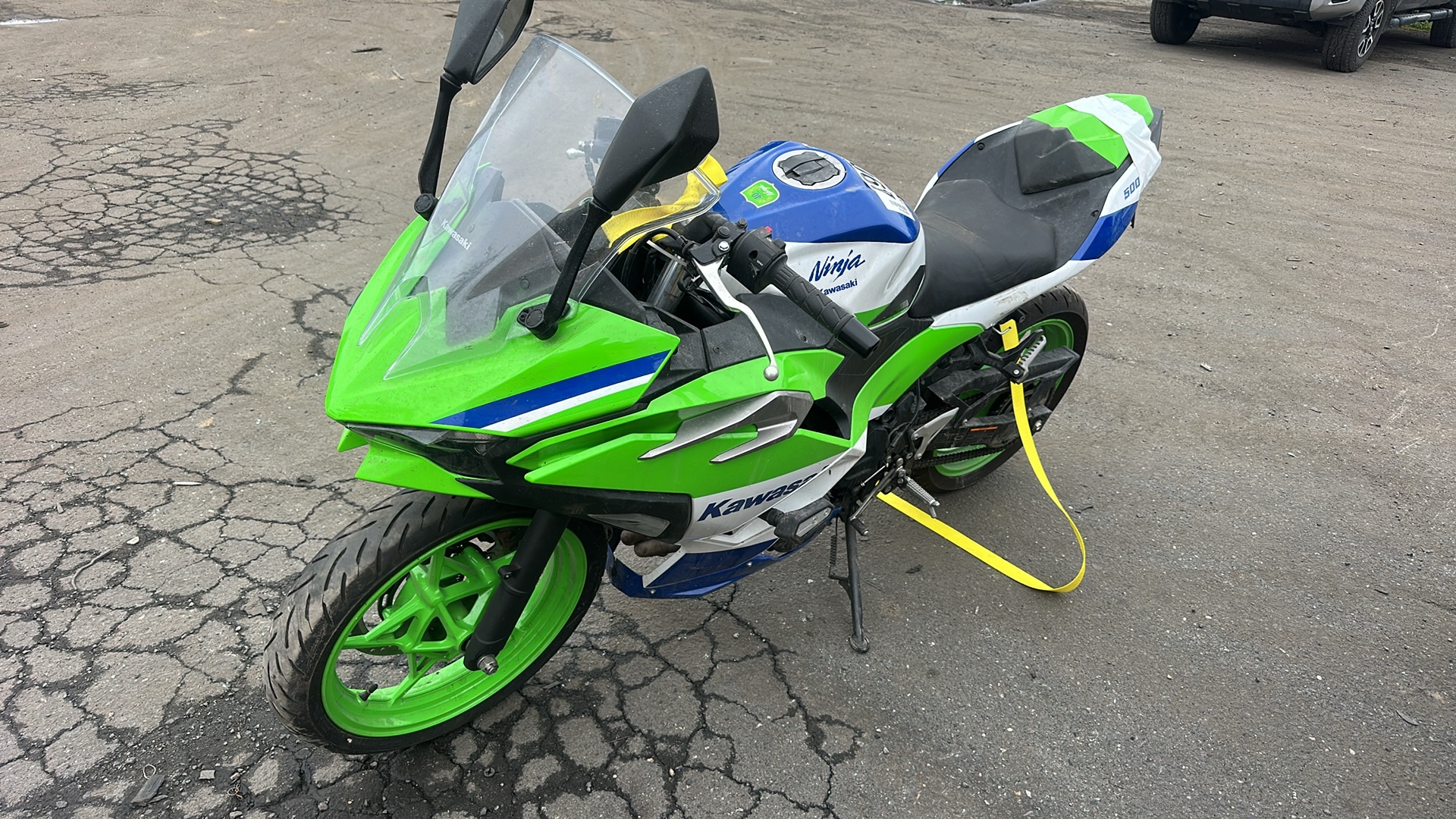 2024 KAWASAKI EX500 A	 - ავტომობილი ამერიკიდან