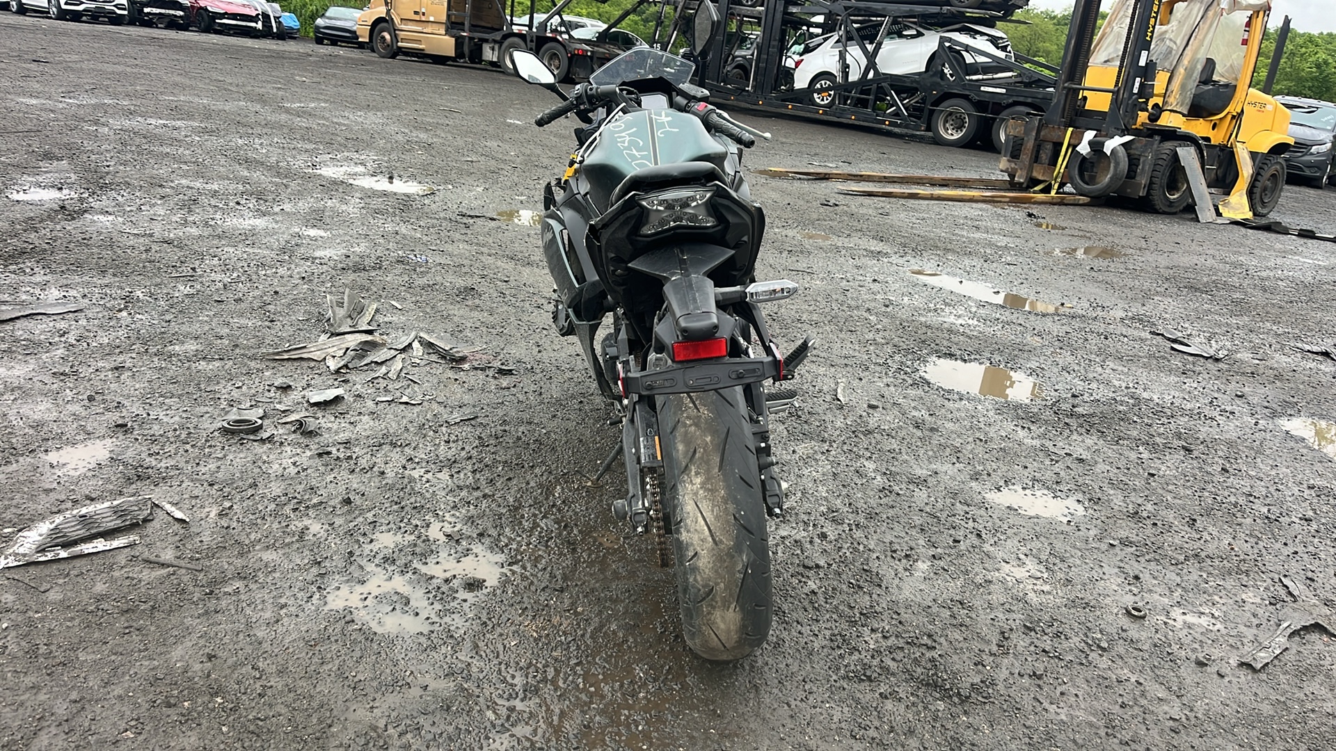 2025 KAWASAKI EX650 P - ავტომობილი ამერიკიდან