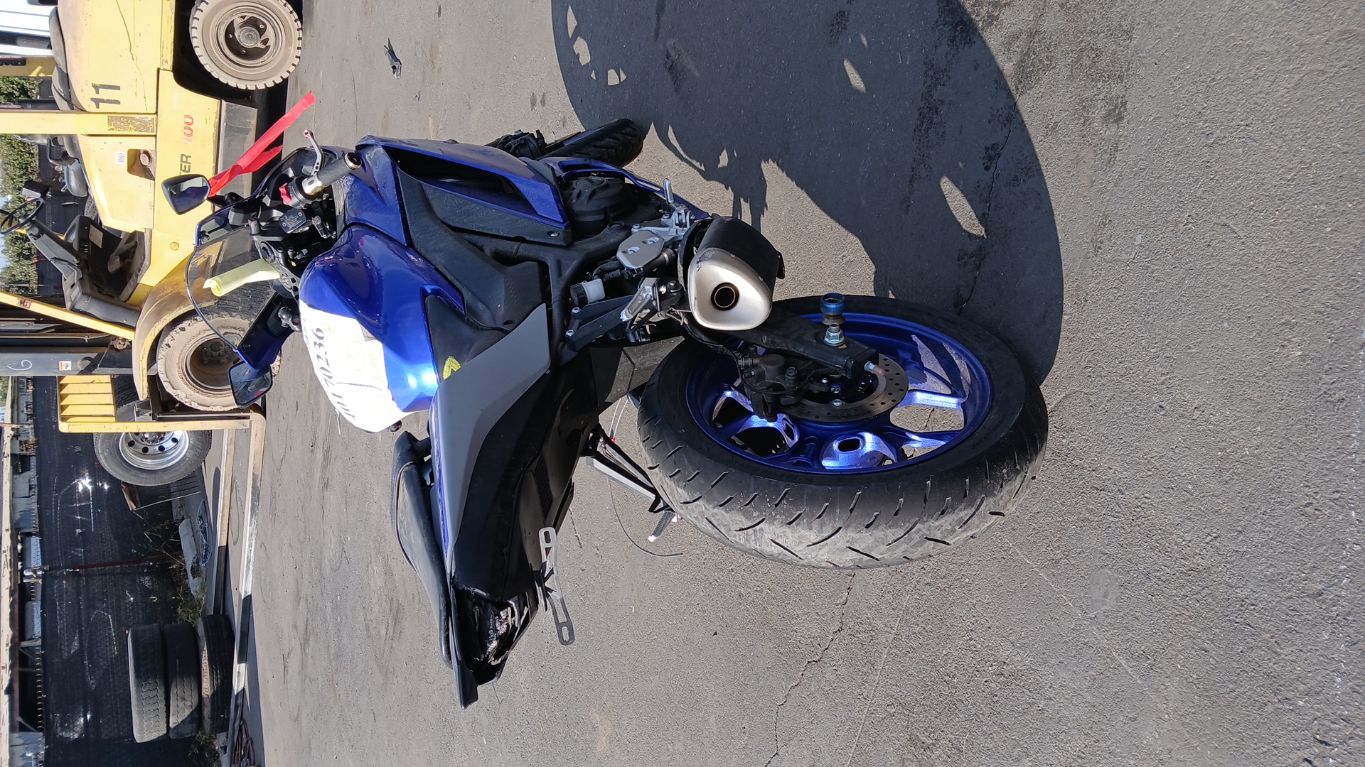 2020 YAMAHA YZFR3 A - ავტომობილი ამერიკიდან