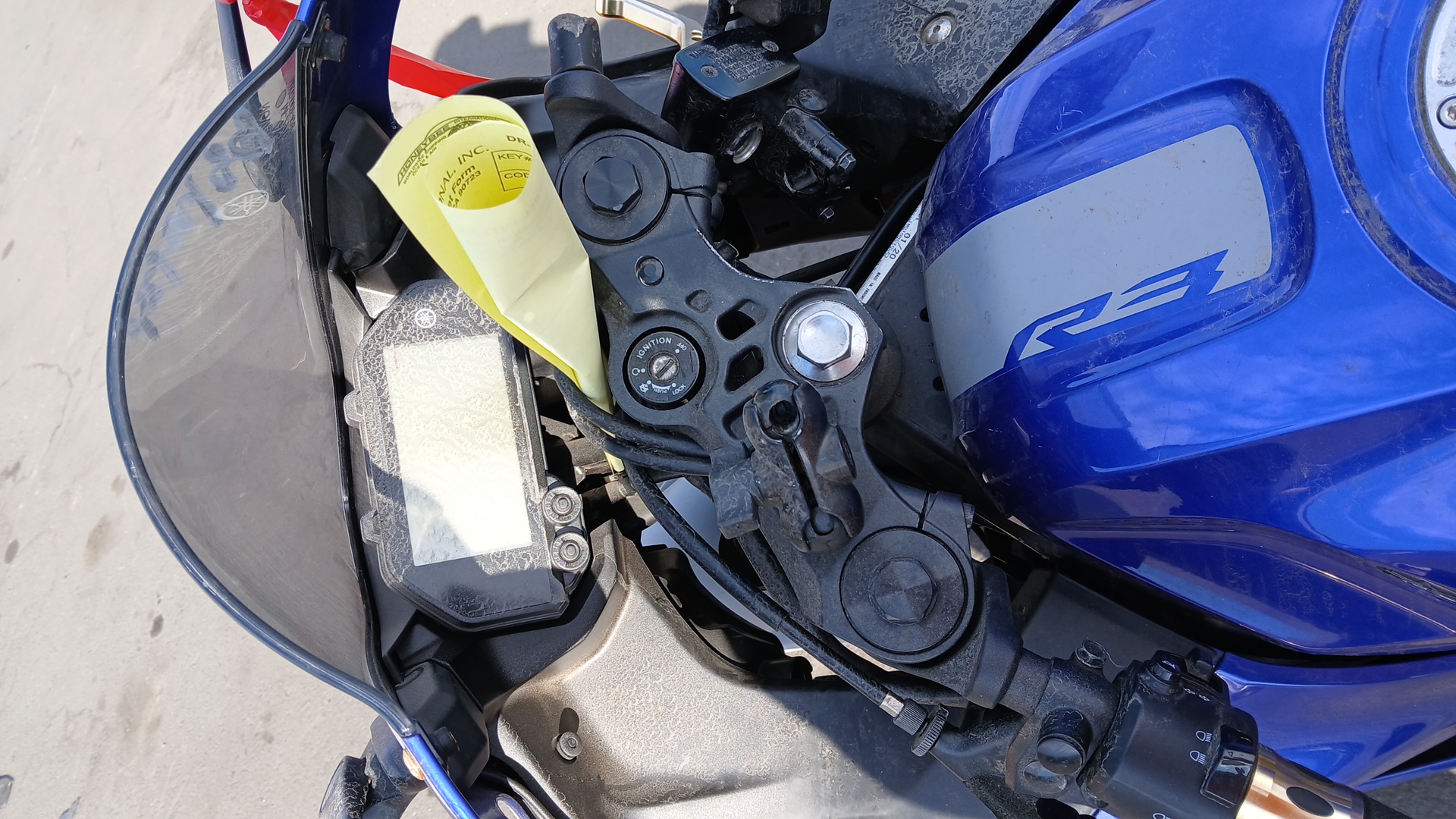 2020 YAMAHA YZFR3 A - ავტომობილი ამერიკიდან