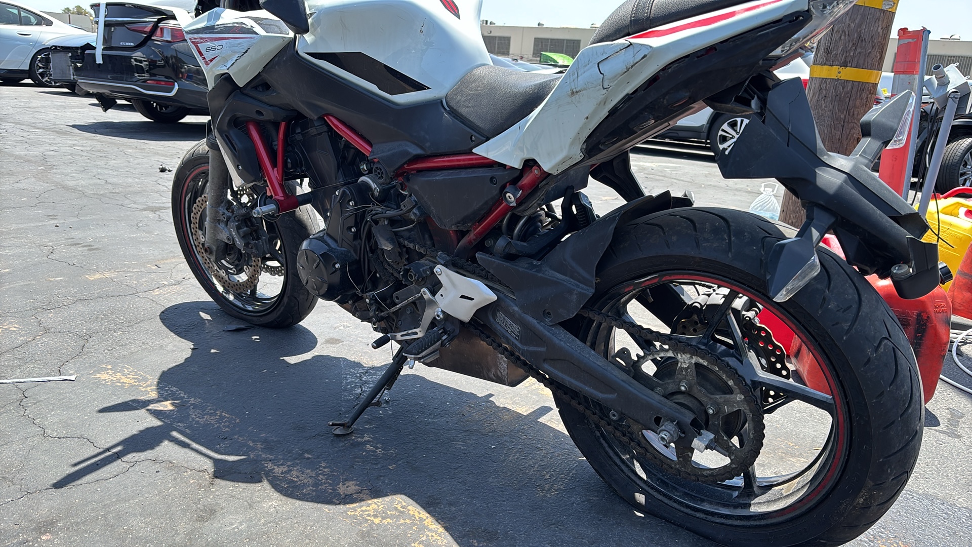 2022 KAWASAKI ER650 K - ავტომობილი ამერიკიდან