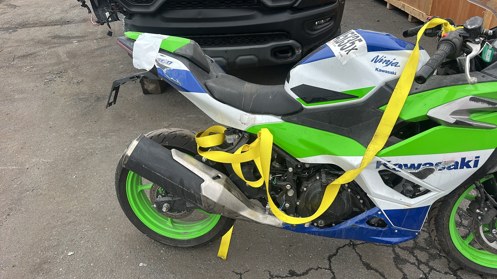 2024 KAWASAKI EX500 A	 - ავტომობილი ამერიკიდან
