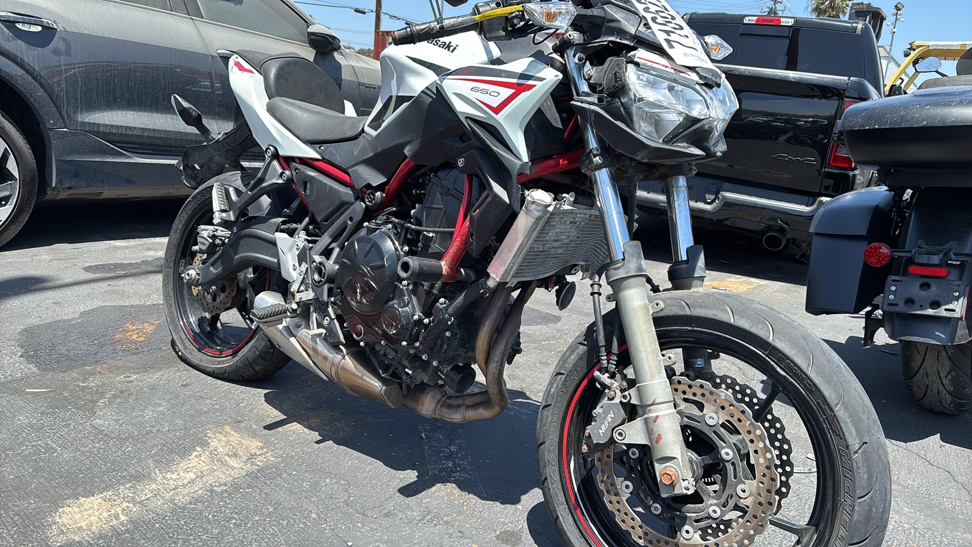 2022 KAWASAKI ER650 K - ავტომობილი ამერიკიდან